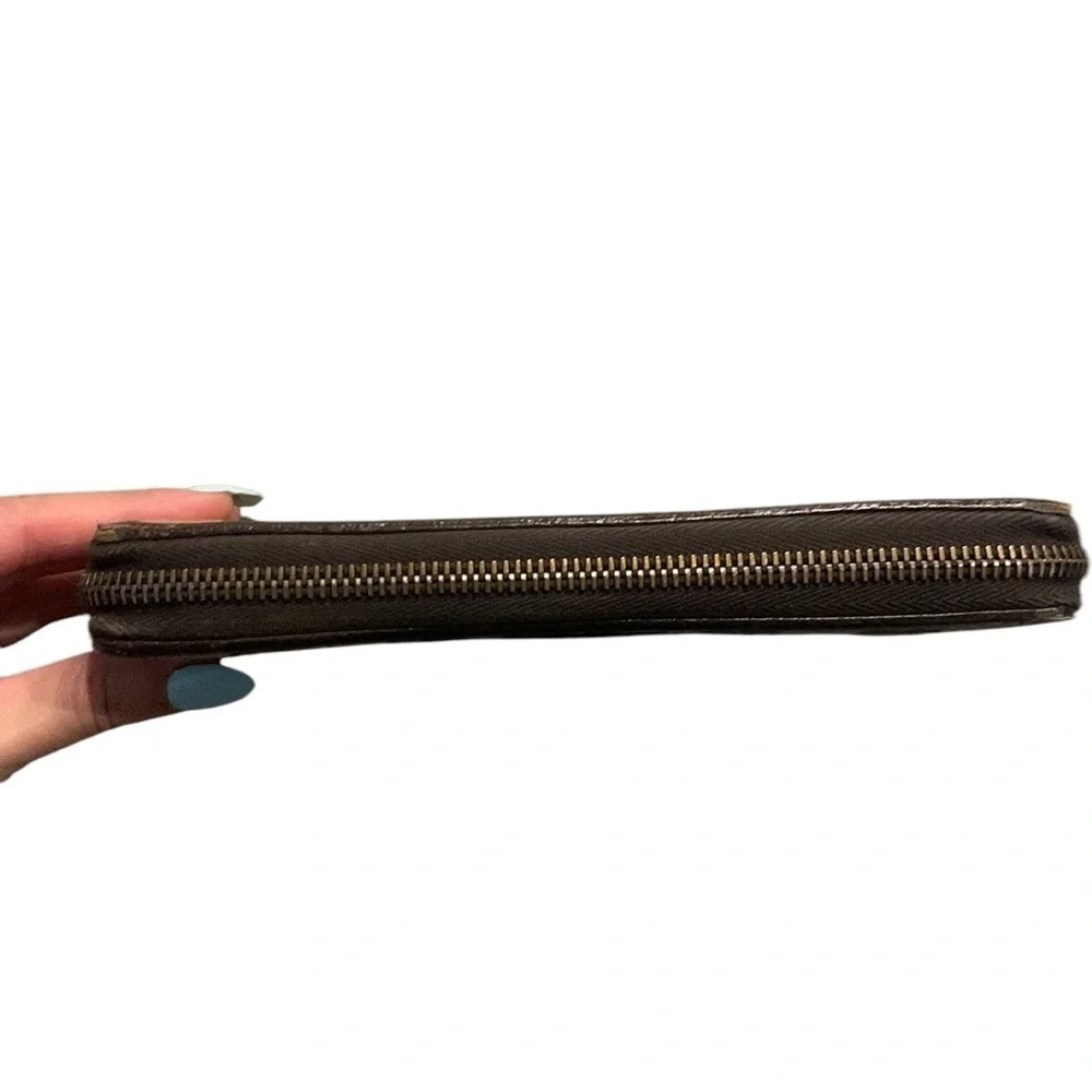 Gucci canvas and leather zip wallet